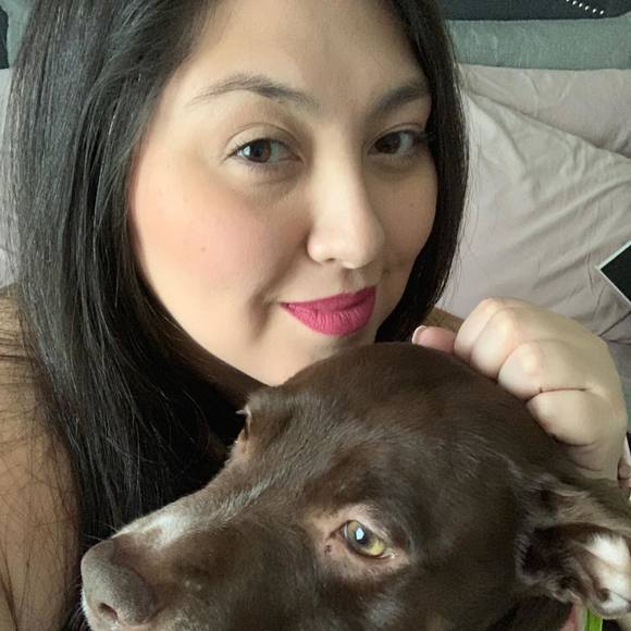 Meet your Posher, Linda - Picture 1 of 1